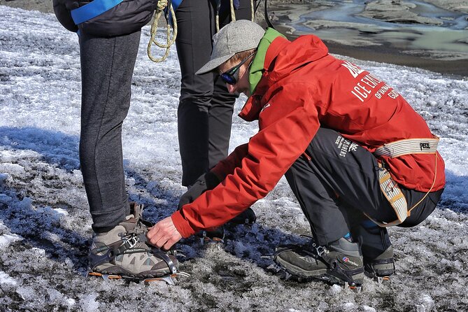 Ice Exploration Tour from the Glacier Lagoon - Guide quality and the feel of the outing