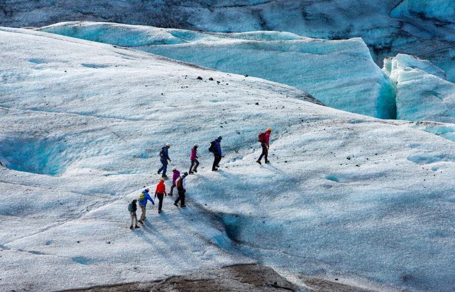 Iceland: 3-Day Golden Circle, South Coast, & Glacier Tour - Guides, group size, and the human side of the trip