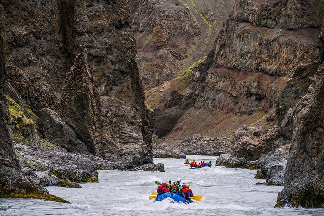 Iceland’s Top Grade 4 Rafting – Drysuit, Canyon & Adrenaline - Hafgrímsstaðir and the canyon route