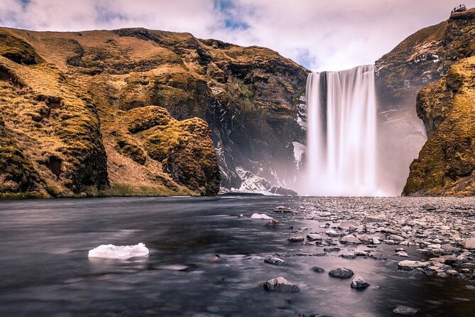 Iceland South Coast Tour with Pickup - Skógafoss: the big, traditional Iceland waterfall
