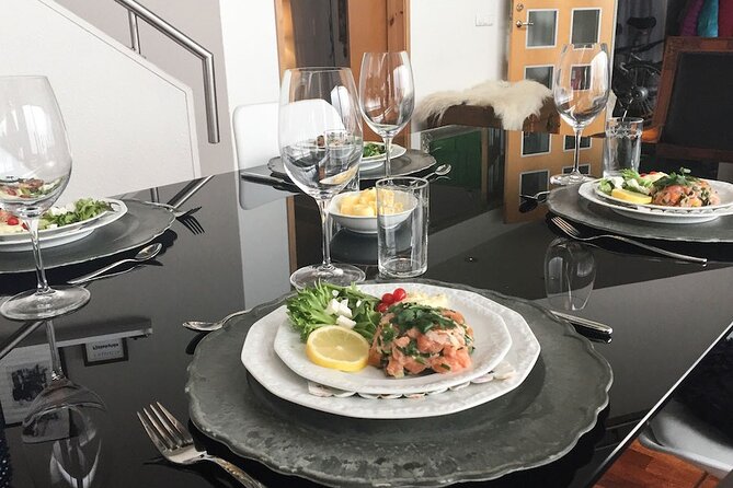 Icelandic Cooking Class in Downtown Reykjavik with Musical Hosts - How this compares with a restaurant meal