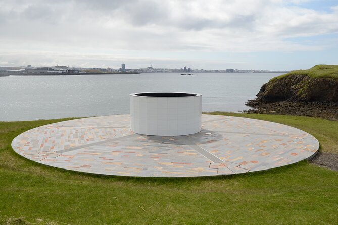 Imagine Peace Tower Tour on Viðey island | John Lennon tribute - Clothing, mobility, and weather advice