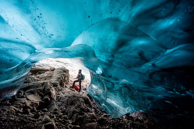 Jökulsárlón: Blue Ice Cave and a Long Glacier Hike - Who will enjoy this outing most