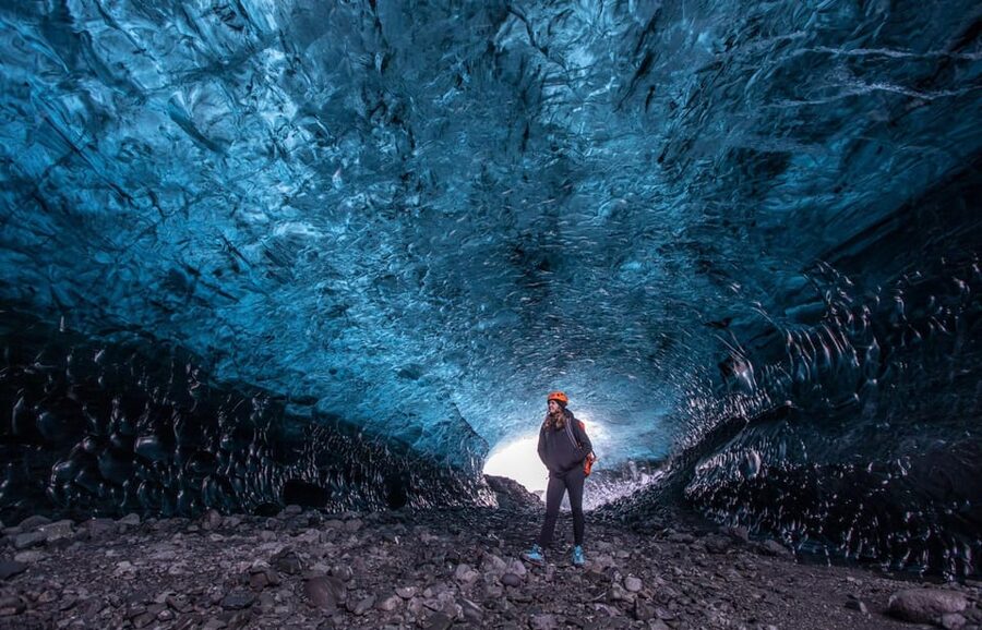 Jökulsárlón: Crystal Ice Cave Super Jeep Tour - The Super Jeep ride to the glacier edge