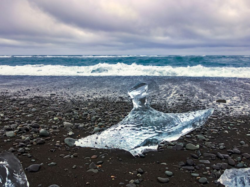 Jökulsárlón Floating Glacier & Diamond Beach Day Tour - What the private format changes
