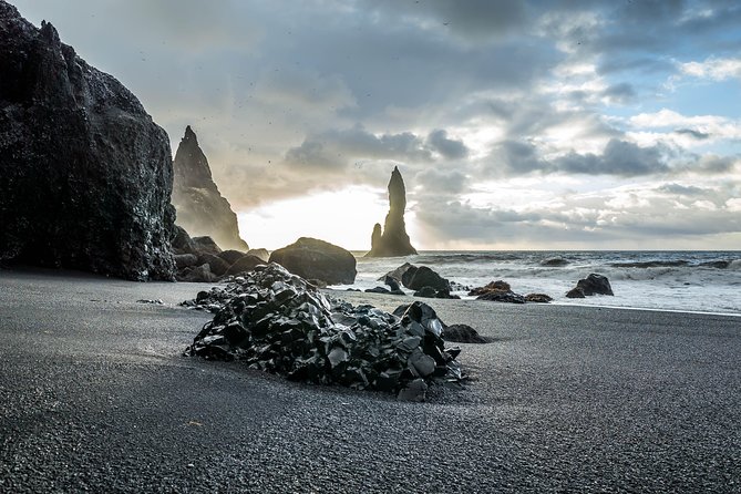 Jökulsárlón Glacier Lagoon and the South Coast Private Tour from Reykjavik - Skógafoss closes the loop