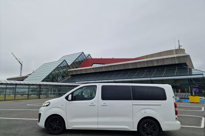Keflavik Airport Private Transfer Round Trip - Meeting your driver at Keflavik Airport