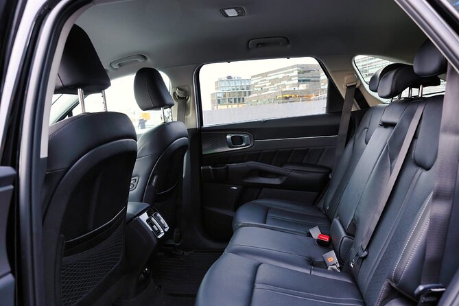 Keflavik Airport To Skarfabakki Harbour Private Transportation - What the experience does not include