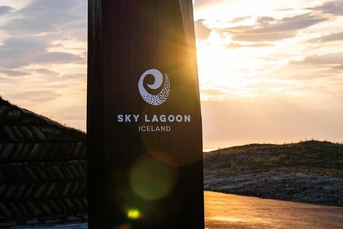 Keflavik International Airport Private Transfer To/From Reykjavik - How the service handles communication