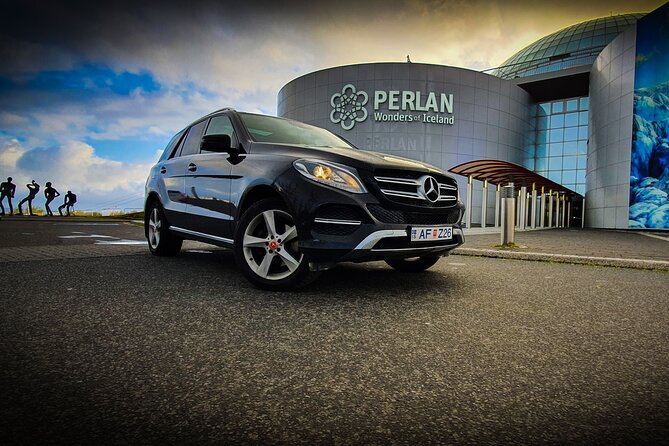 Keflavik To Reykjavik Private Luxury Airport Transfer - What the driver adds to a short trip