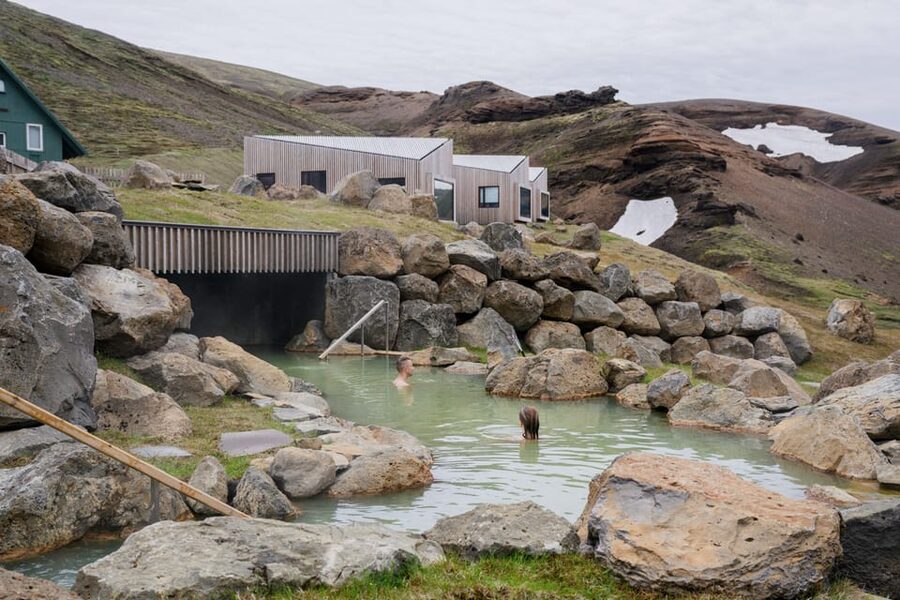 Kerlingarfjöll: Highland Baths Admission - The two-hour visit, from changing room to final soak