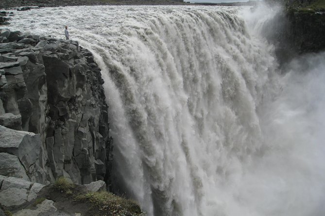 Lake Mývatn and Powerful Dettifoss Day Tour from Akureyri - Small-group transport helps, but seat choice matters