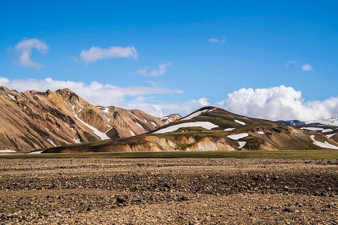 Landmannalaugar and Hekla Volcano Day Trip by Superjeep from Reykjavik - Ljótipollur and Frostastaðavatn: lakes shaped by fire and water