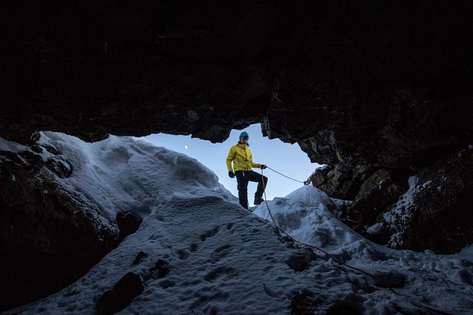 Lava Tunnel Caving & Snorkeling in Silfra with Transfer | Free Photos - Photos, hot chocolate, and the small touches