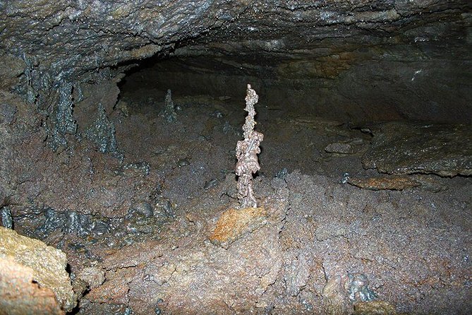 Lava Tunnel Caving with Transfer | Small Group - Why the small group improves the cave visit