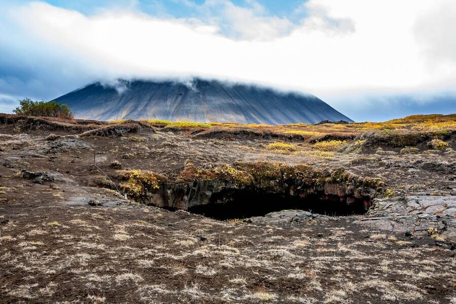 Lofthellir Ice Cave Super Jeep Tour - Group size and the value of limited access