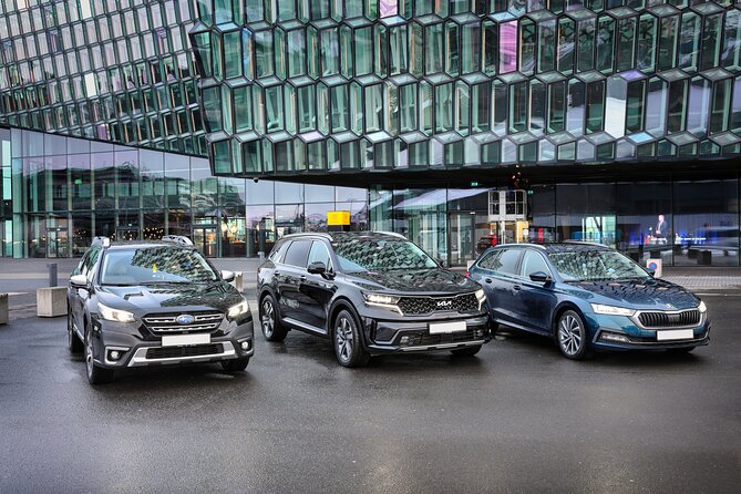 Luxury Private Transfer from Reykjavik to Keflavik Airport - Why private transport can be worth the price