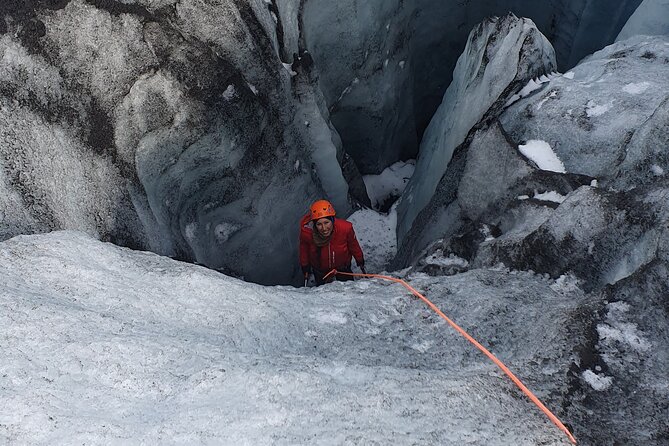 Micro group - Ice climbing at Sólheimajökull - What the $260 price gets you