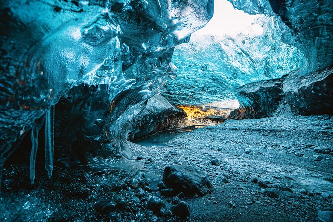 Natural Blue Ice Cave Tour of Vatnajökull Glacier from Jökulsárlón - When this tour suits you best