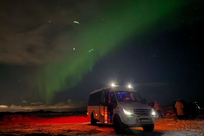 Northern Lights 4x4 Tour with Pastries and Cocoa from Reykjavik - Leaving Reykjavik behind after dark