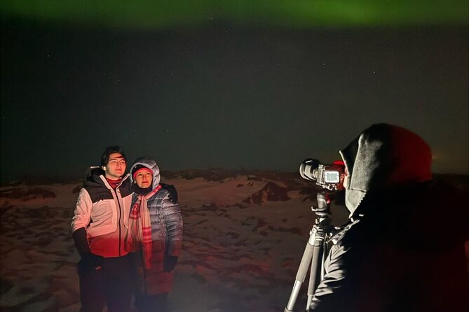 Northern Lights 4x4 Tour with Pastries and Cocoa from Reykjavik - Who should book this four-hour outing?