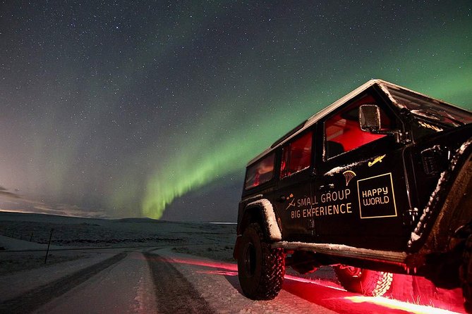 Northern Lights and Stargazing Small-Group Tour with Local Guide - Why the small group matters in the dark