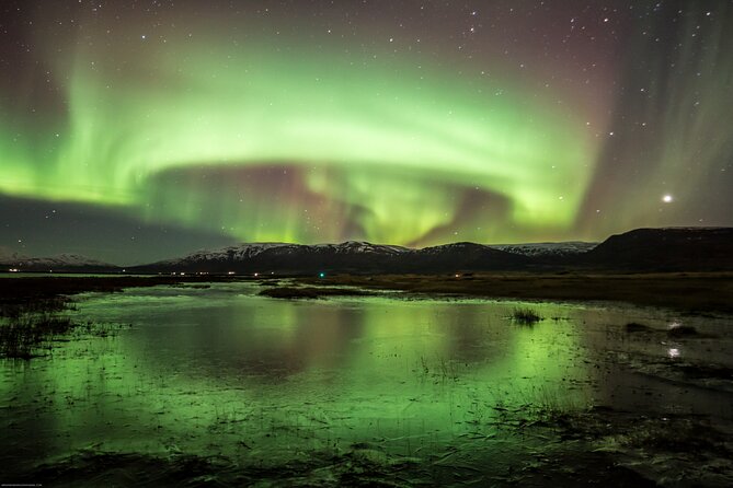 Northern Lights Classic MiniBus Tour from Akureyri - Leaving Akureyri at 9:30 pm