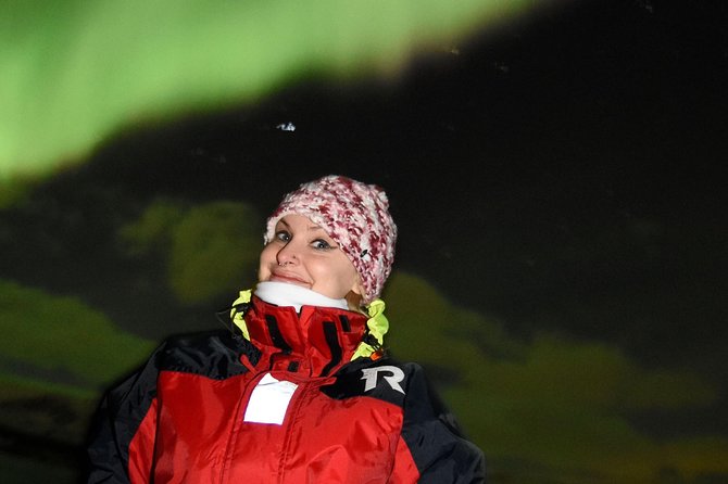 Northern Lights Cruise from Downtown Reykjavik - Who should choose the boat over a coach?