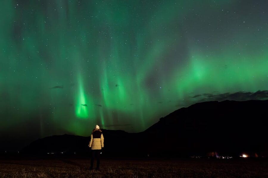 Northern Lights in Mini Bus, Photos, Hot Cocoa and Pastries - Leaving Reykjavik’s city glow behind