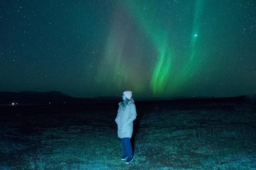 Northern Lights in Mini Bus, Photos, Hot Cocoa and Pastries - Simple booking advice for winter plans