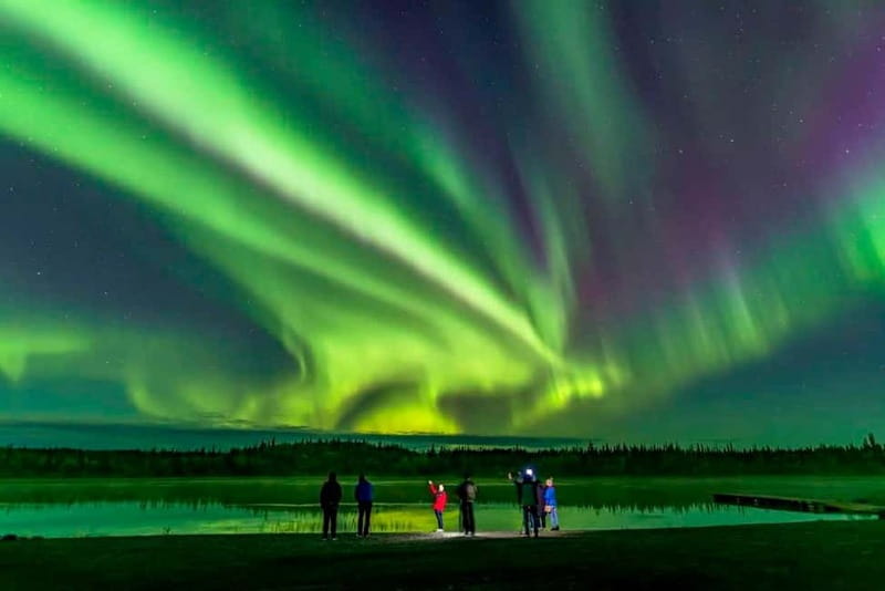 Northern Lights Jeep Tour - Icelandic Guide | Photos | Cocoa - Chasing the aurora beyond Reykjavik