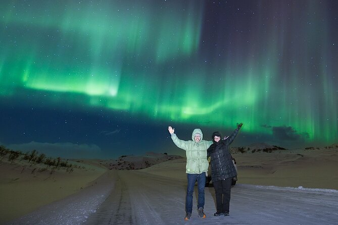 Northern Lights Small Group Tour with Photos - Timing, clothing, and practical planning