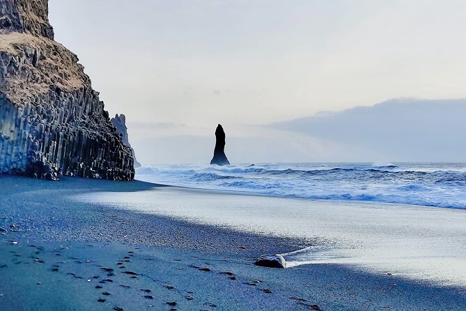 One-Day Tour: Private South Coast with Diamond Beach Adventure - What the private vehicle adds