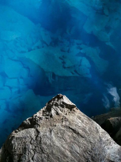 Port Akureyri: Godafoss Waterfall, Myvatn and Baths Tour - Who should choose this Mývatn tour?