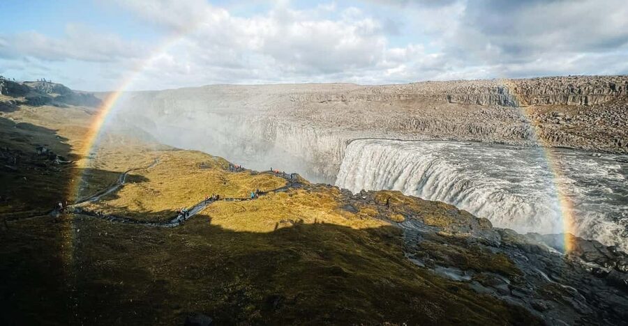 Port Akureyri: Godafoss Waterfall, Myvatn and Dettifoss - Goðafoss, where a waterfall meets Icelandic history