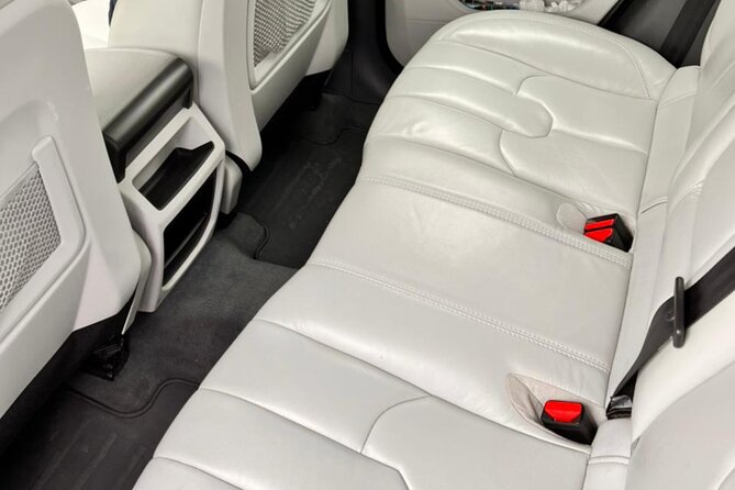Private Airport Transfer - Guides who add a local touch