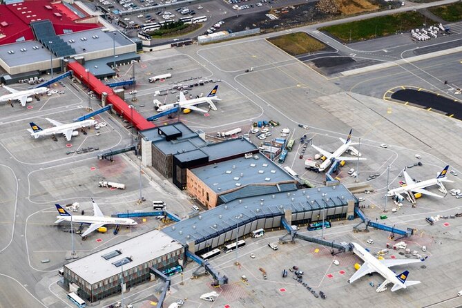 Private Airport Transfer from Keflavik airport to hotels in Reykjavik area - Key points to know before you book