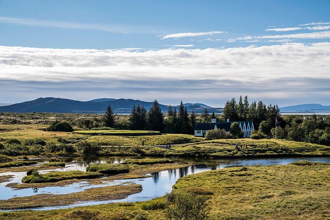 Private Golden Circle Classic Tour from Reykjavik - Gullfoss: the Golden Waterfall at the heart of the day