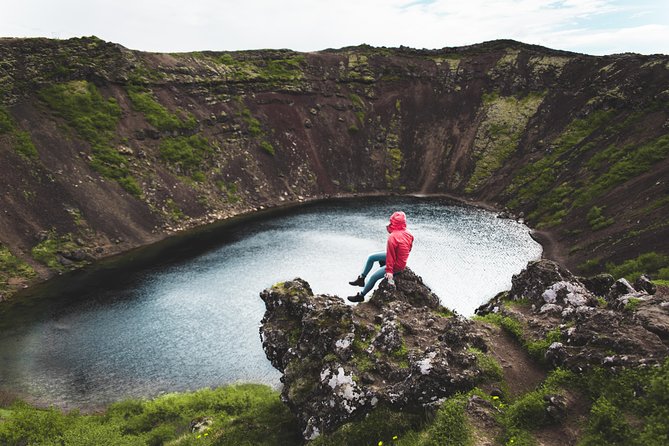 Private Golden Circle & Secret Lagoon tour from Reykjavik - The value of a private vehicle and personal guide