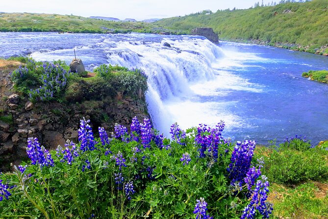 Private Golden Circle Tour with Airport Pick up - Gullfoss: Iceland’s big waterfall moment