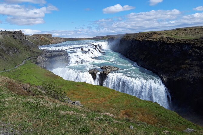 Private Golden Circle Tour with Airport Pick up - Is $534 per person good value?