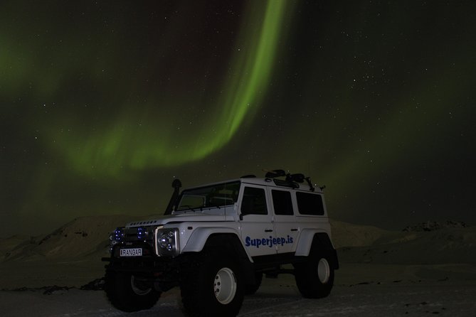Private Guided Superjeep Northern Lights Hunt - Chasing darkness beyond Reykjavik