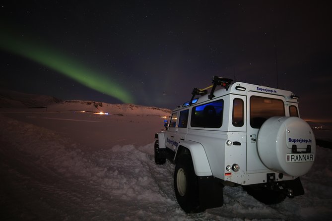 Private Guided Superjeep Northern Lights Hunt - Who should book this hunt?