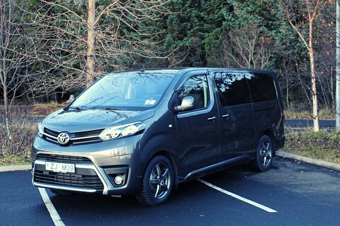 Private Keflavik Airport Transfer (Round trip) - Who will get the most from this transfer