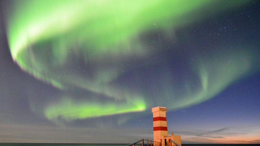 Private Northern Lights Tour - Photography and the limits of the night