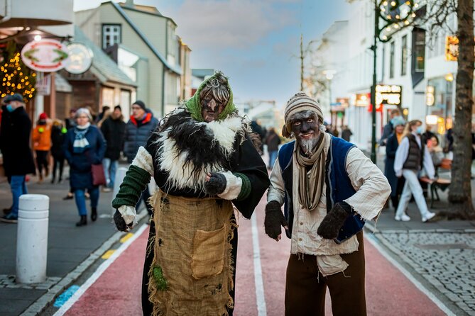 Private Reykjavik Christmas Walking Tour - Litla Jolabudin for ornaments and small gifts
