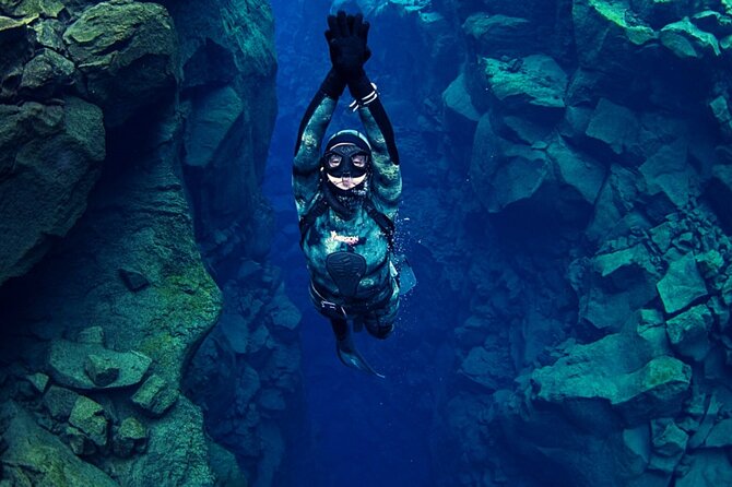 Private Silfra Snorkel Tour - Meeting at Þingvellir National Park