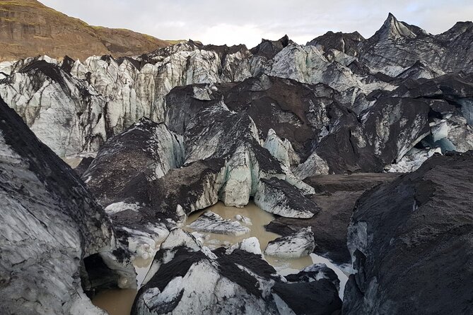Private South Coast Tour: A Journey to Iceland’s Stunning Shore - Reynisfjara, Halsanefshellir, and Reynisdrangar