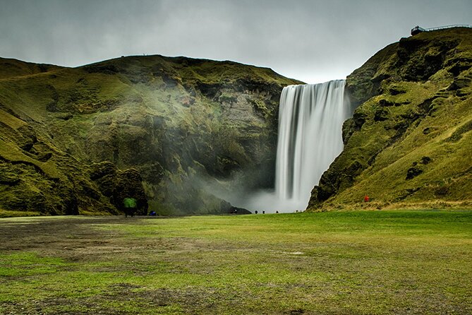 Private South Coast Tour of Iceland Including 6+ Main Attractions - The drive, vehicle, and guide experience