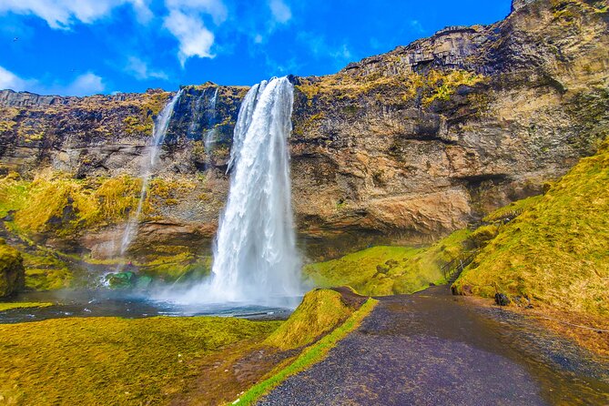 Private South Coast Tour with Katla Ice Cave - A private start from Reykjavik at 9:00 a.m.